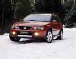 Holden Adventra 2003 года